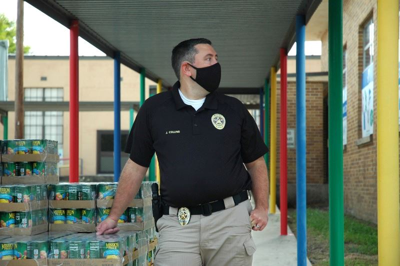 Food Bank drive up distribution 14